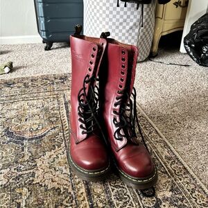 1914 Dr. Martens Cherry Red